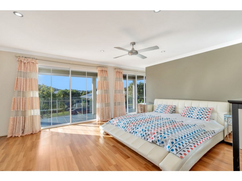 22 Willunga Street, Pacific Pines QLD 4211