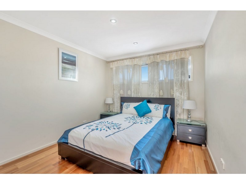 22 Willunga Street, Pacific Pines QLD 4211