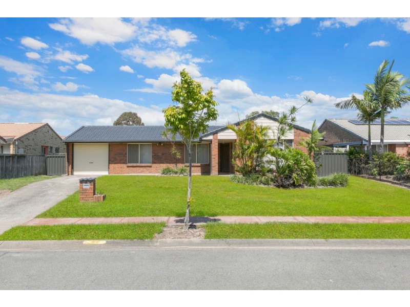 64 Studio Drive, Oxenford QLD 4210