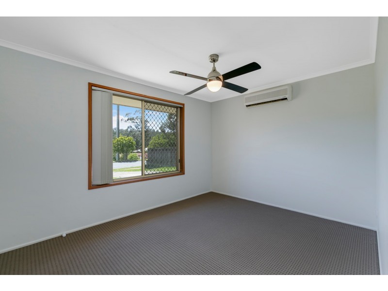 64 Studio Drive, Oxenford QLD 4210