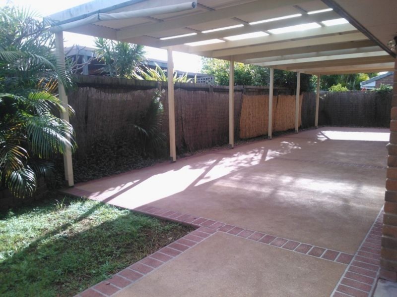 64 Studio Drive, Oxenford QLD 4210