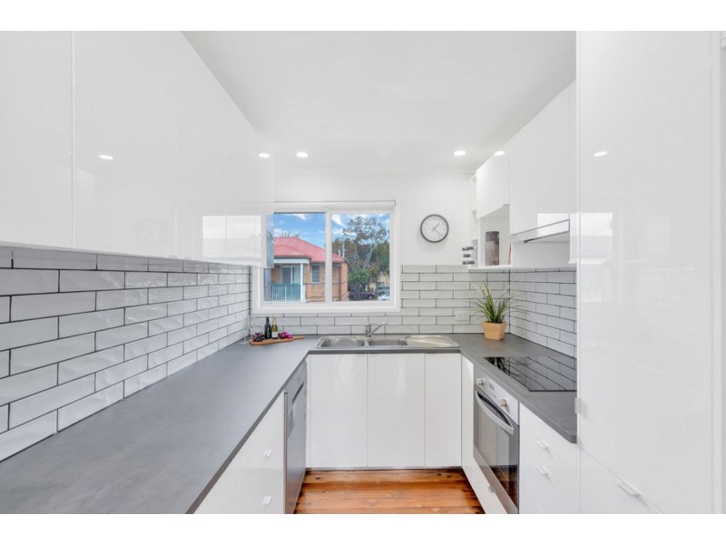 5/10 Phillip Street, Labrador QLD 4215