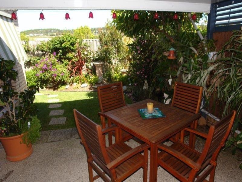 31/1 Archipelago Street, Pacific Pines QLD 4211