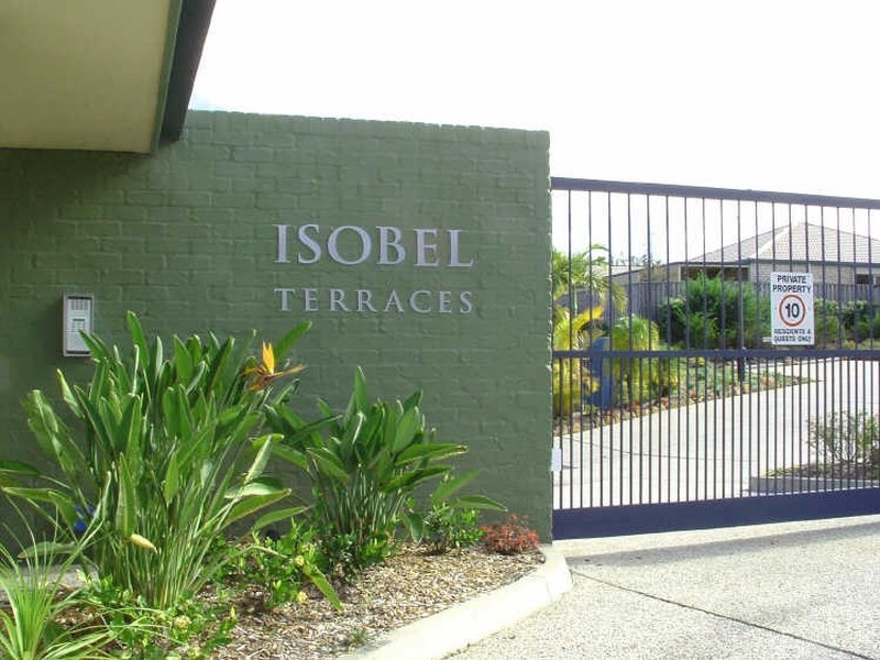 31/1 Archipelago Street, Pacific Pines QLD 4211