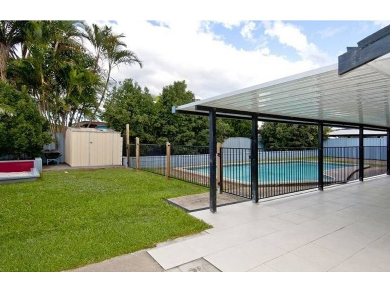 32 Glendevon Crescent, Mount Warren Park QLD 4207