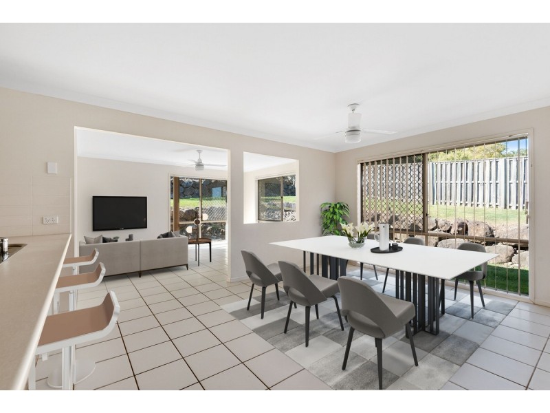 16 Wellers Street, Pacific Pines QLD 4211