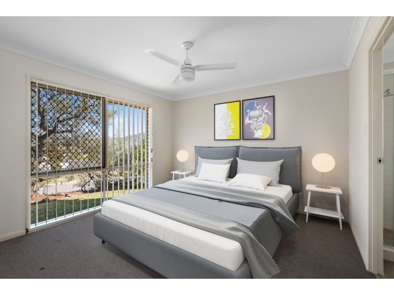 16 Wellers Street, Pacific Pines QLD 4211