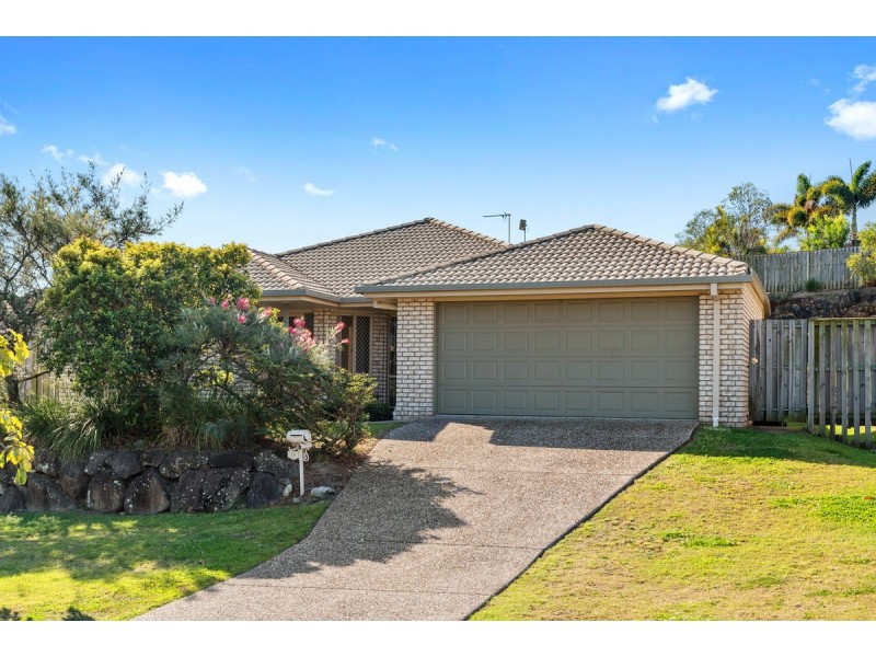 16 Wellers Street, Pacific Pines QLD 4211