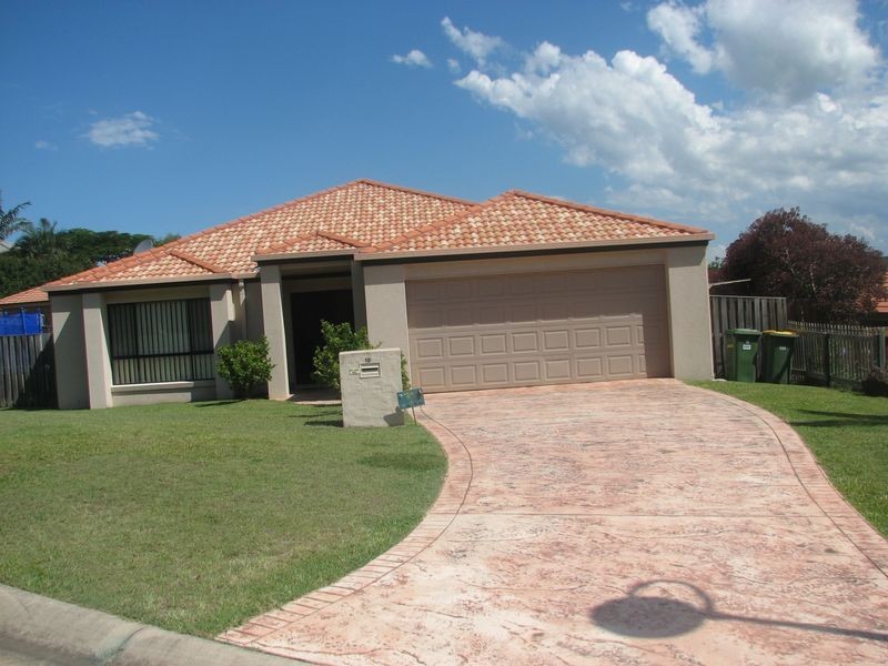 19 Rarotonga Rise, Pacific Pines QLD 4211