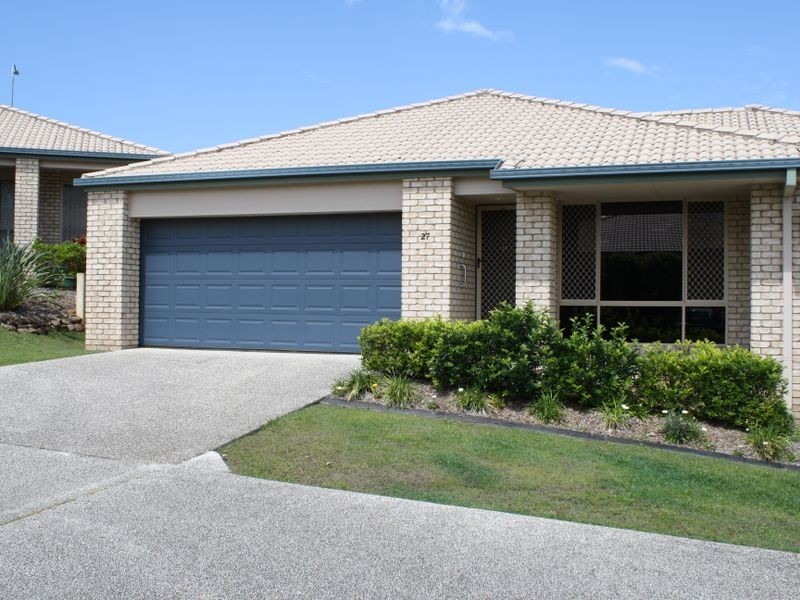 27/1 Archipelago Street, Pacific Pines QLD 4211