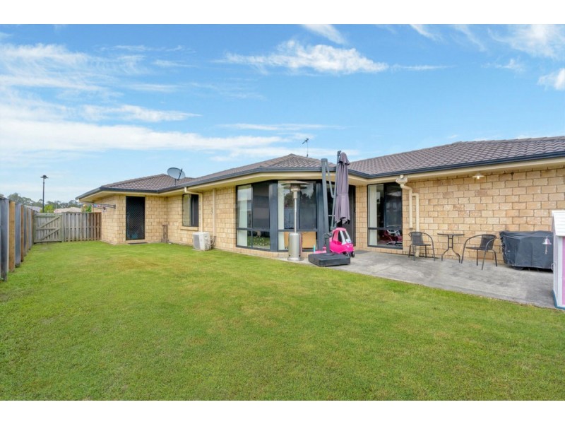 8 Ansett Way, Upper Coomera QLD 4209