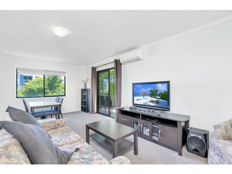 8/20 Bright Avenue, Labrador QLD 4215