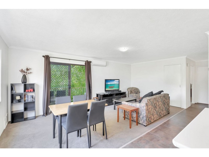 8/20 Bright Avenue, Labrador QLD 4215