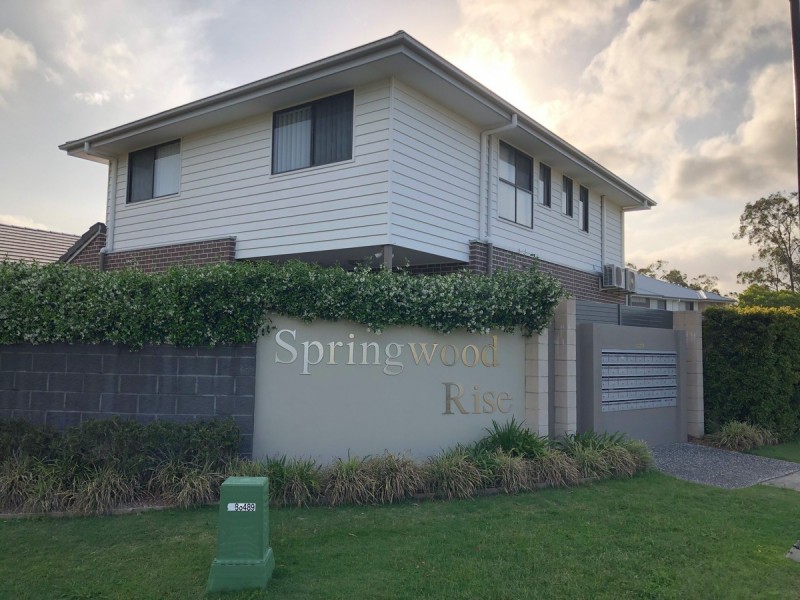 2 Rise Circuit, Pacific Pines QLD 4211