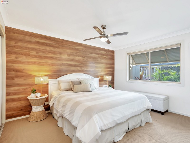 6 Orara Street, Pacific Pines QLD 4211