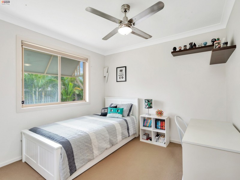 6 Orara Street, Pacific Pines QLD 4211