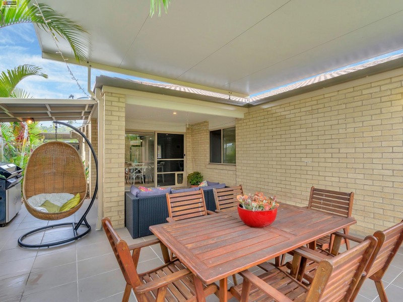 6 Orara Street, Pacific Pines QLD 4211