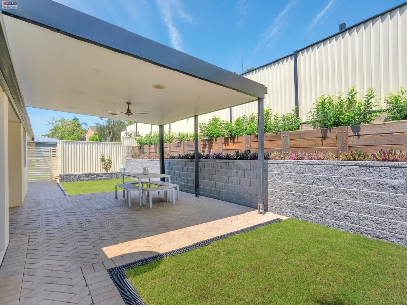 56 Studio Drive, Oxenford QLD 4210