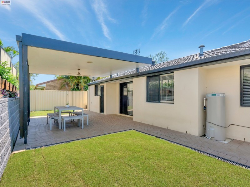 56 Studio Drive, Oxenford QLD 4210