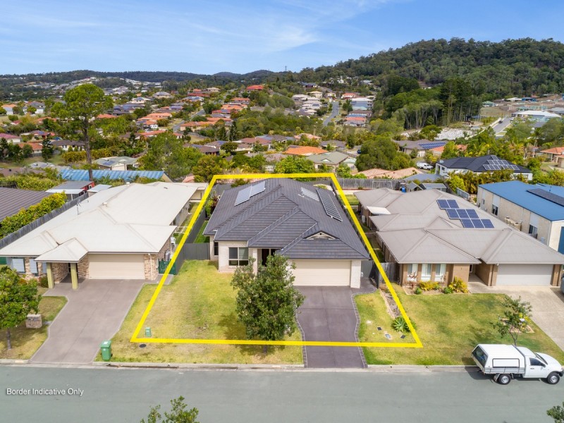 9 Flame Trees Crescent, Maudsland QLD 4210