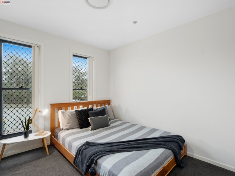 5 Mac Close, Oxenford QLD 4210