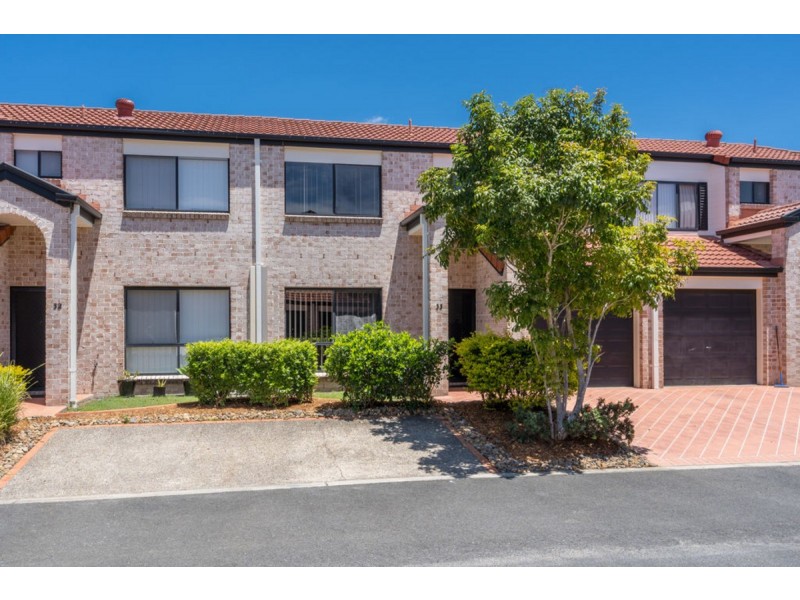 33/141 Pacific Pines Boulevard, Pacific Pines QLD 4211