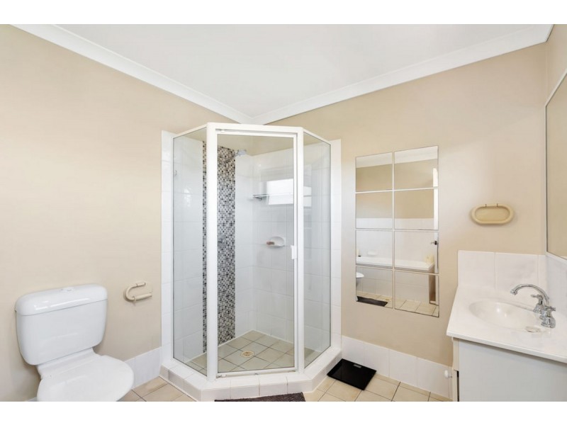 33/141 Pacific Pines Boulevard, Pacific Pines QLD 4211