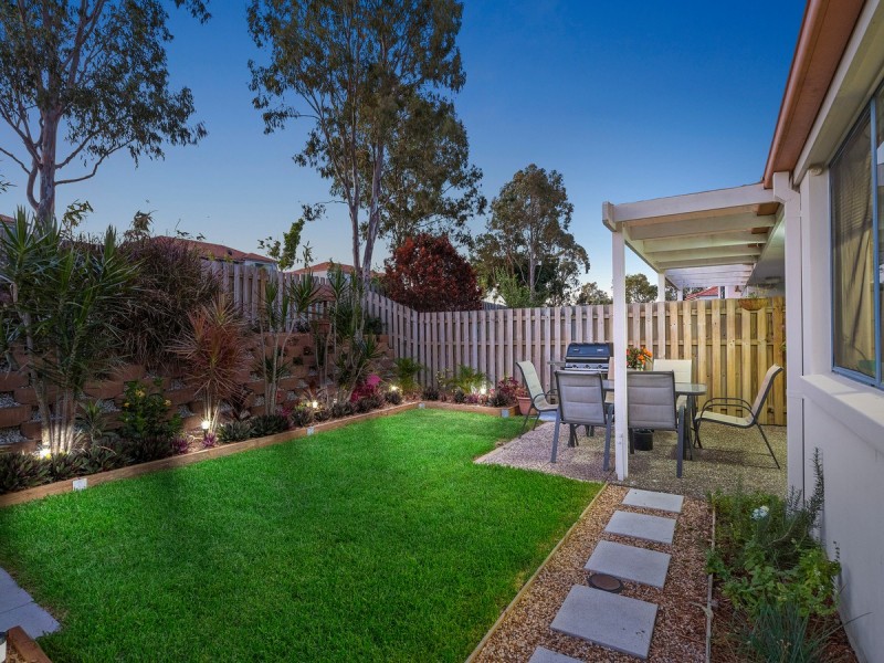 34/2 Studio Drive, Pacific Pines QLD 4211