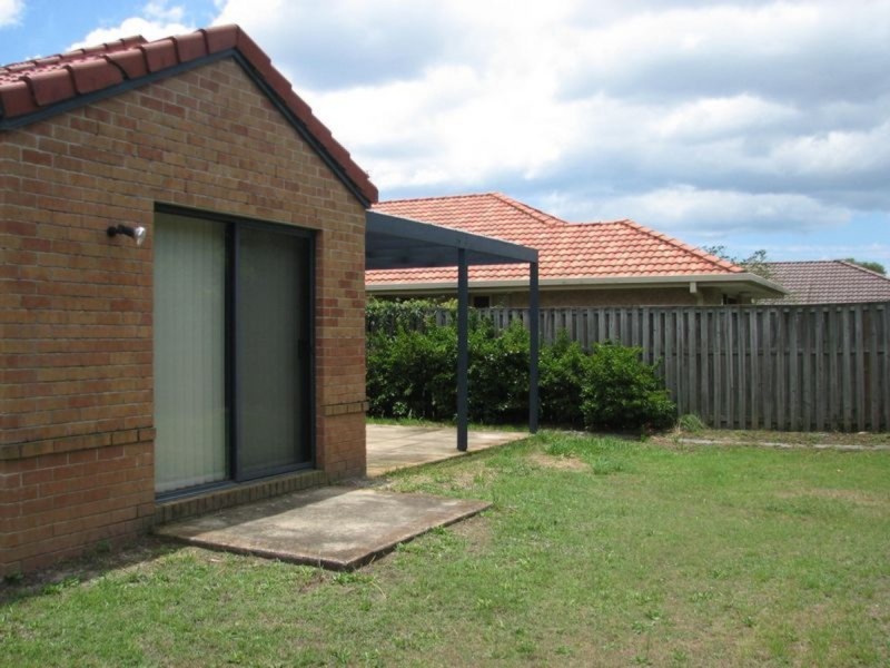 10 Fanning Court, Pacific Pines QLD 4211