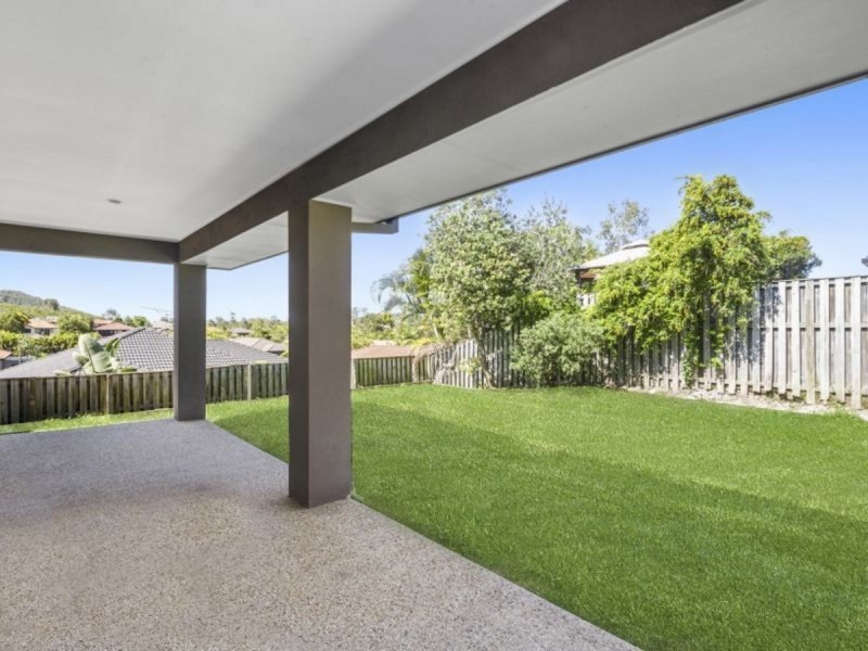 71 Cossington Circuit, Maudsland QLD 4210