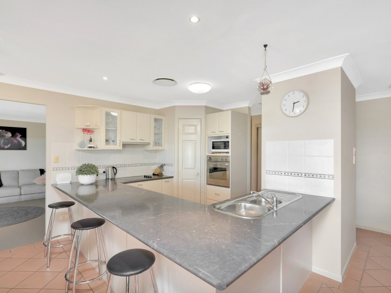 8 Brissendon Street, Maudsland QLD 4210