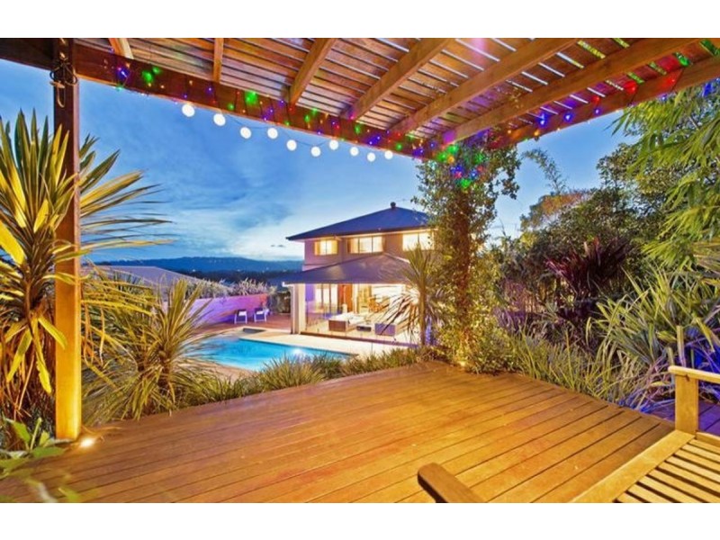 15 Summer Hill Crescent, Maudsland QLD 4210