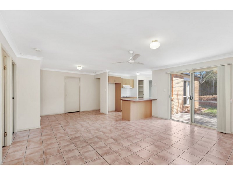 5 Matzia Avenue, Pacific Pines QLD 4211