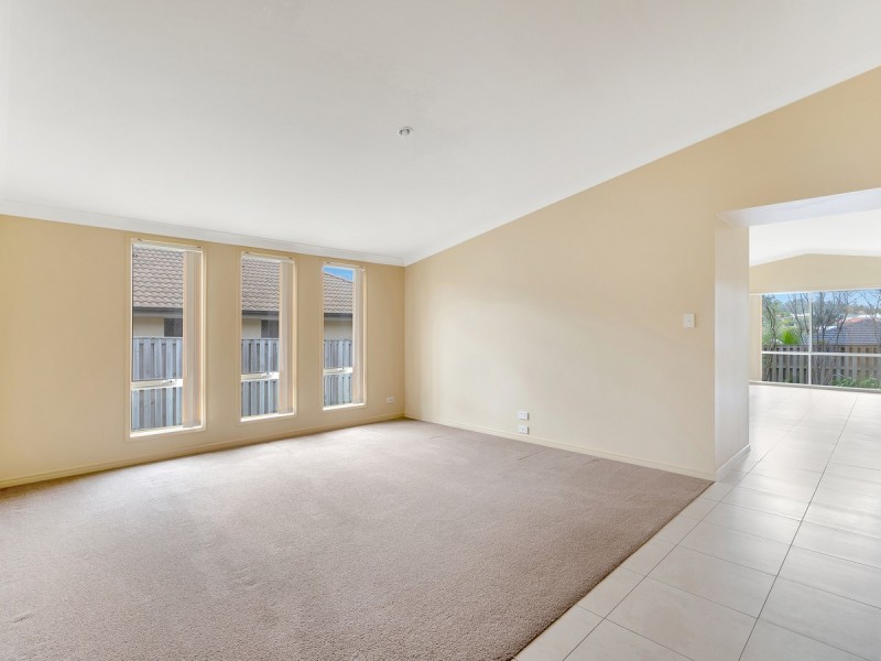 42 Witheren Circuit, Pacific Pines QLD 4211