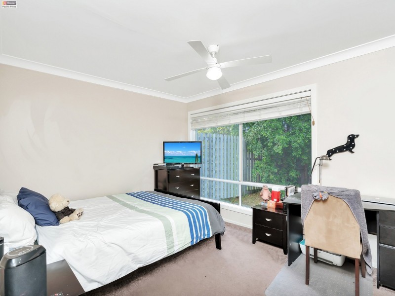 17 Norfolk Drive, Pacific Pines QLD 4211