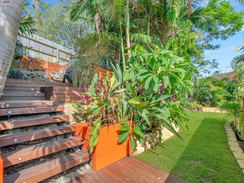 2/18 Columbia Court, Oxenford QLD 4210