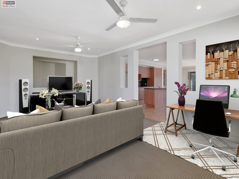 17 Govett Street, Pacific Pines QLD 4211