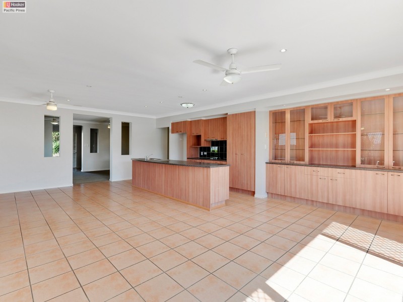 17 Govett Street, Pacific Pines QLD 4211
