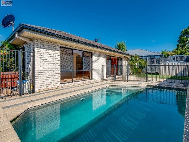 17 Govett Street, Pacific Pines QLD 4211