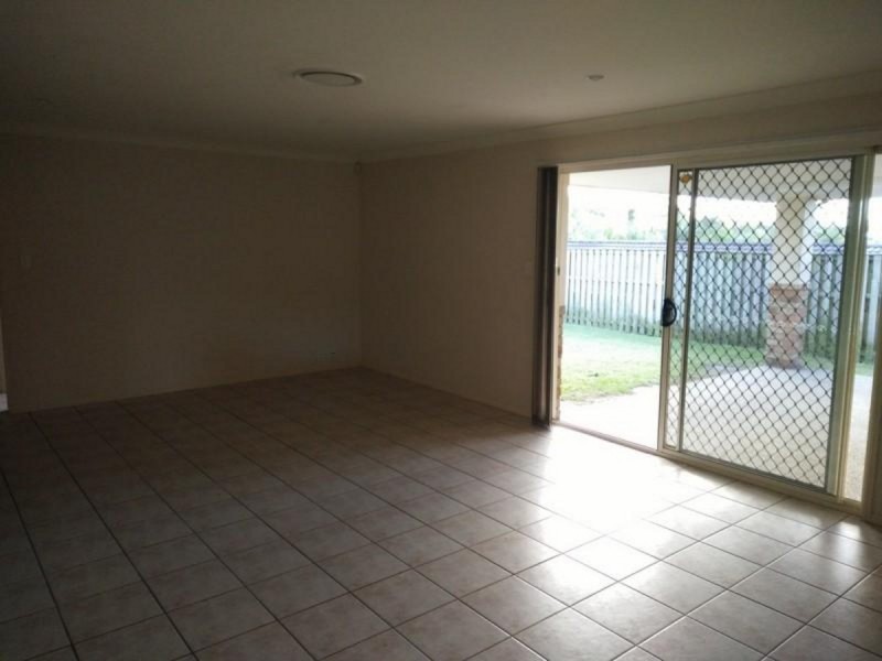 49 Catchlove Street, Maudsland QLD 4210