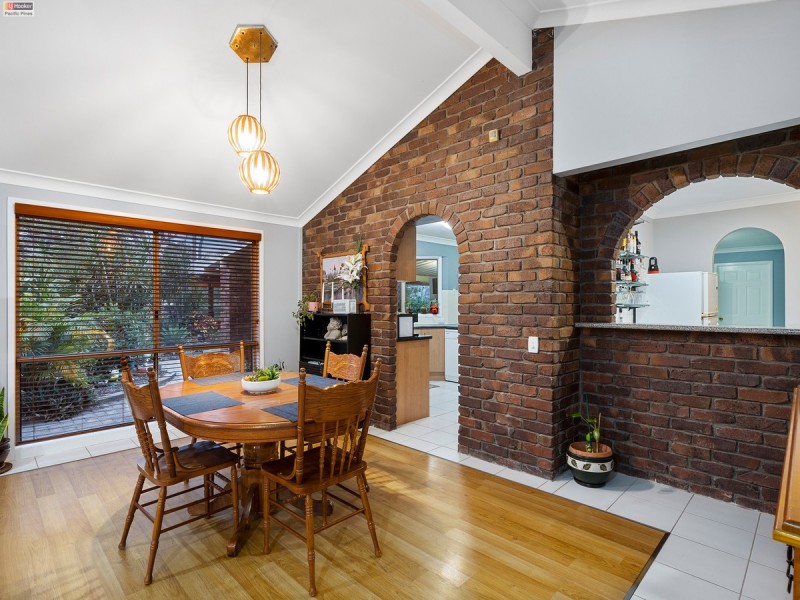 12 Missouri Way, Oxenford QLD 4210