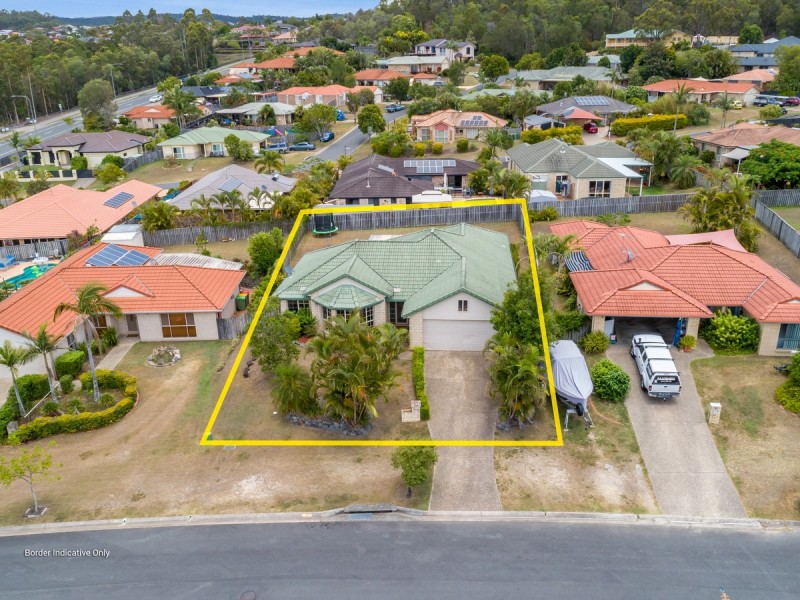 8 Chatham Avenue, Pacific Pines QLD 4211