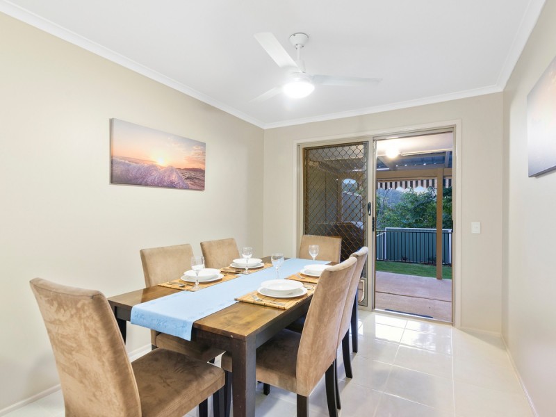 1/5 Vine Court, Oxenford QLD 4210