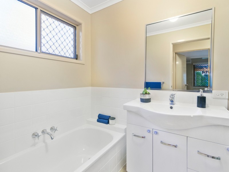 1/5 Vine Court, Oxenford QLD 4210