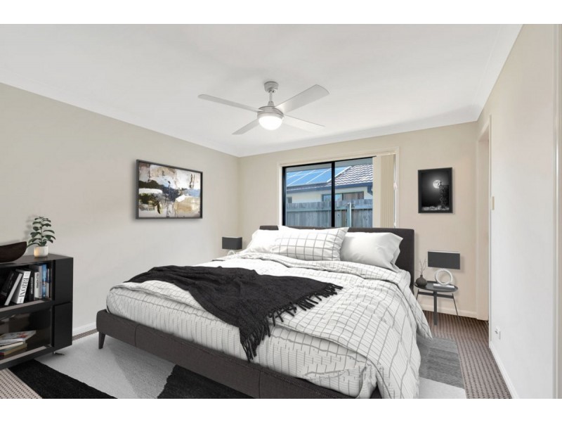 68 Serafina Drive, Helensvale QLD 4212