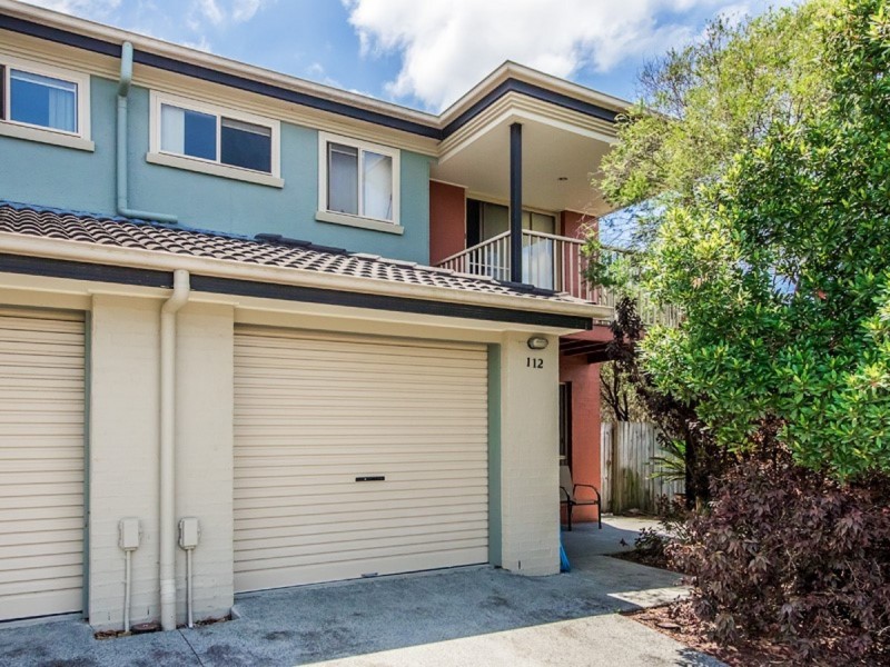 112/31 Archipelago Street, Pacific Pines QLD 4211