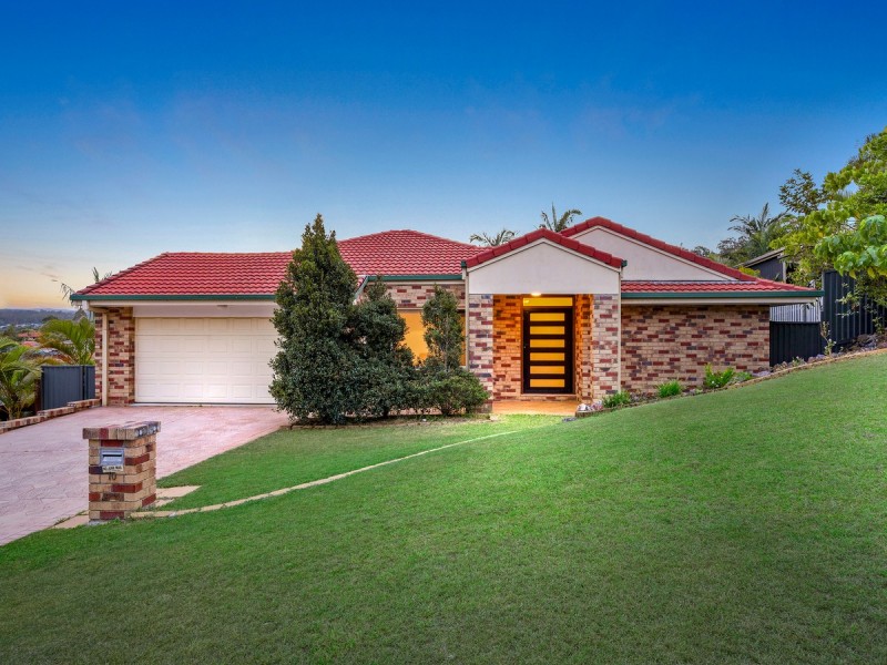 10 Atoli Rise, Pacific Pines QLD 4211