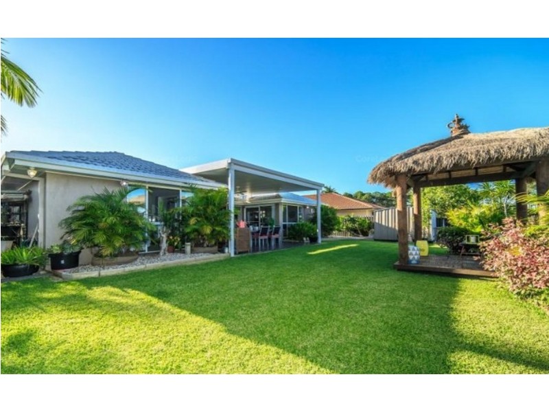 5 Ballybunyon Crescent, Hope Island QLD 4212