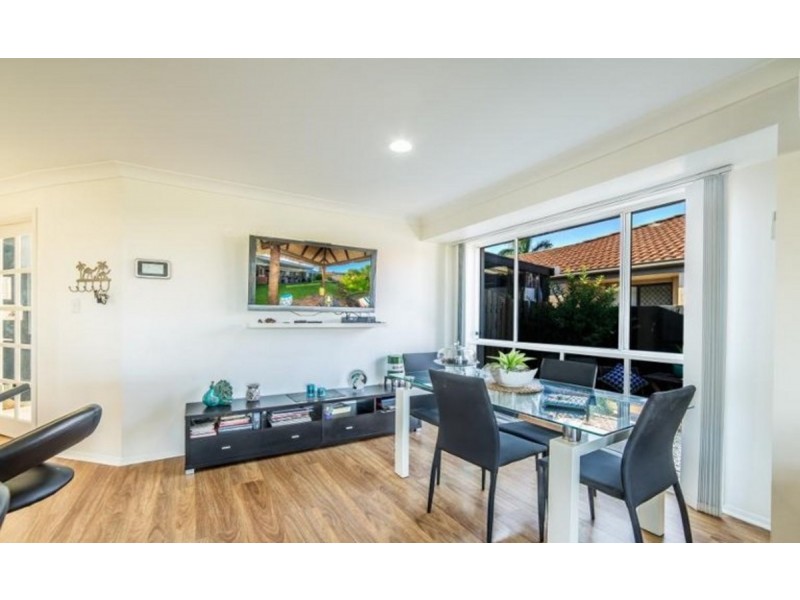 5 Ballybunyon Crescent, Hope Island QLD 4212