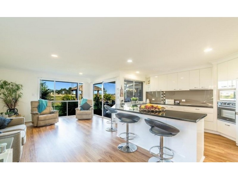 5 Ballybunyon Crescent, Hope Island QLD 4212